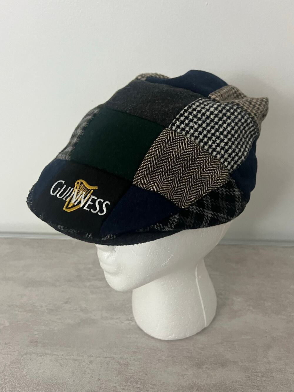 Guinness Patchwork Wool Hat Tweed Newsboy Flat Pub Cap Sz Large L